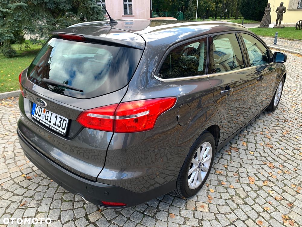 Ford Focus 2.0 TDCi Titanium ASS - 6