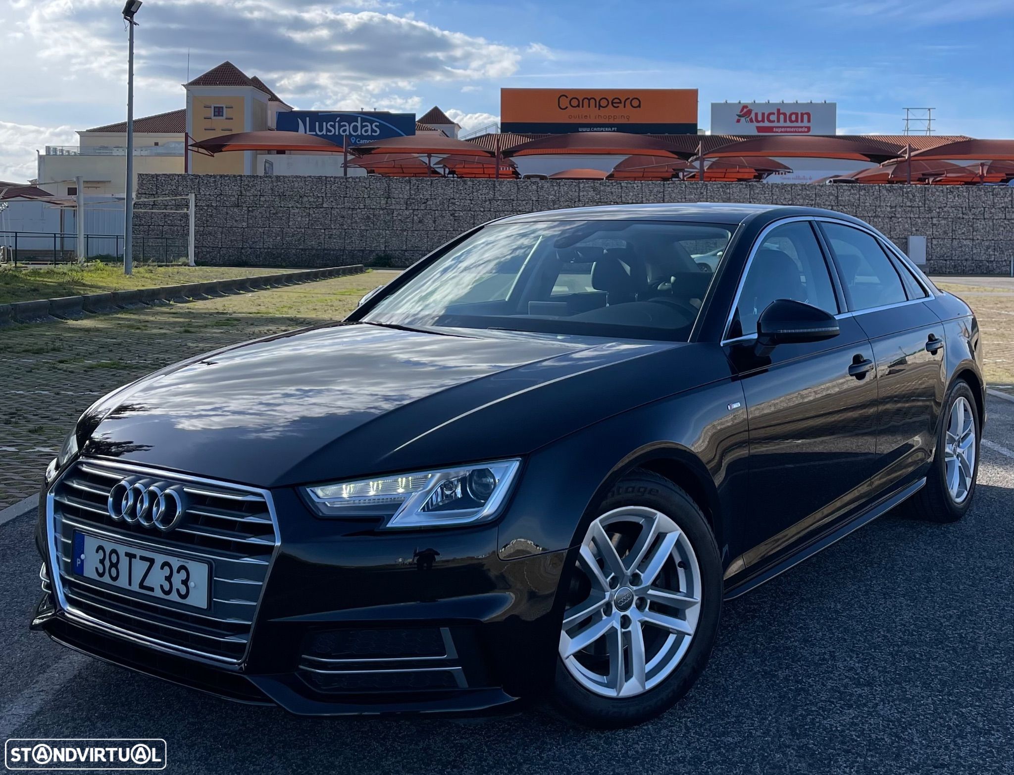 Audi A4 2.0 TDI S-line - 1