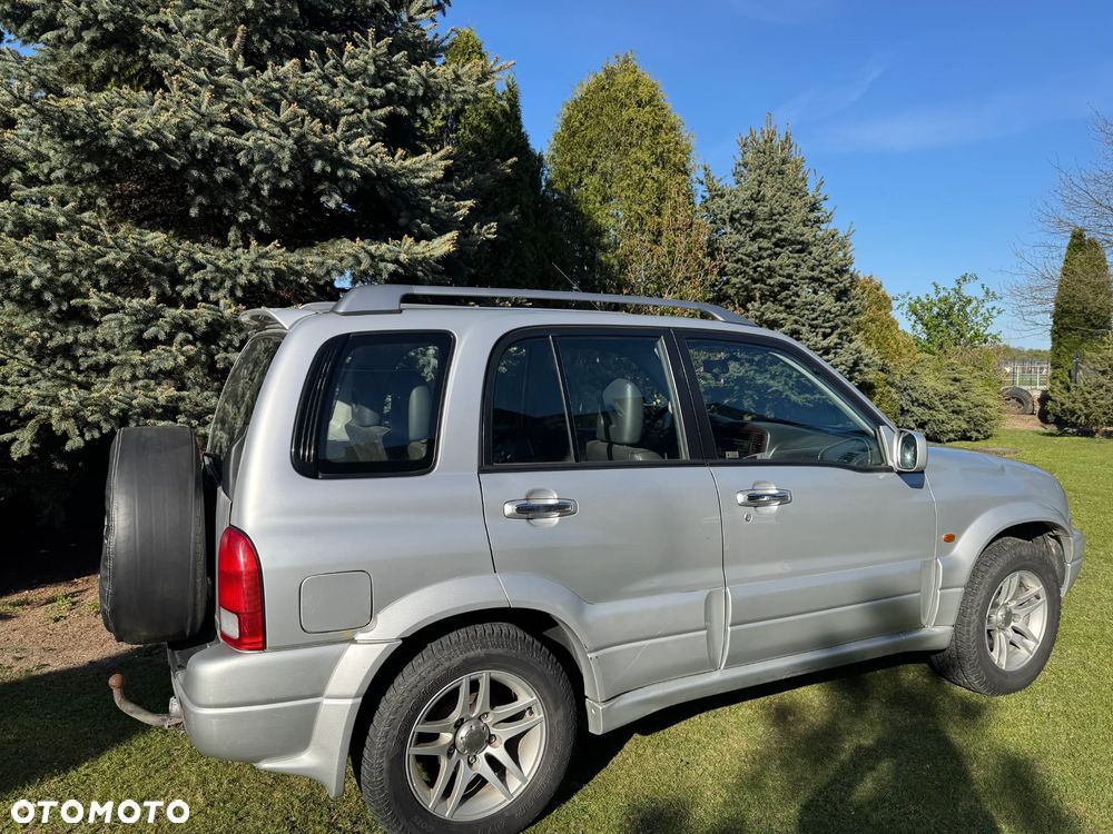 Suzuki Grand Vitara 2.0 - 2
