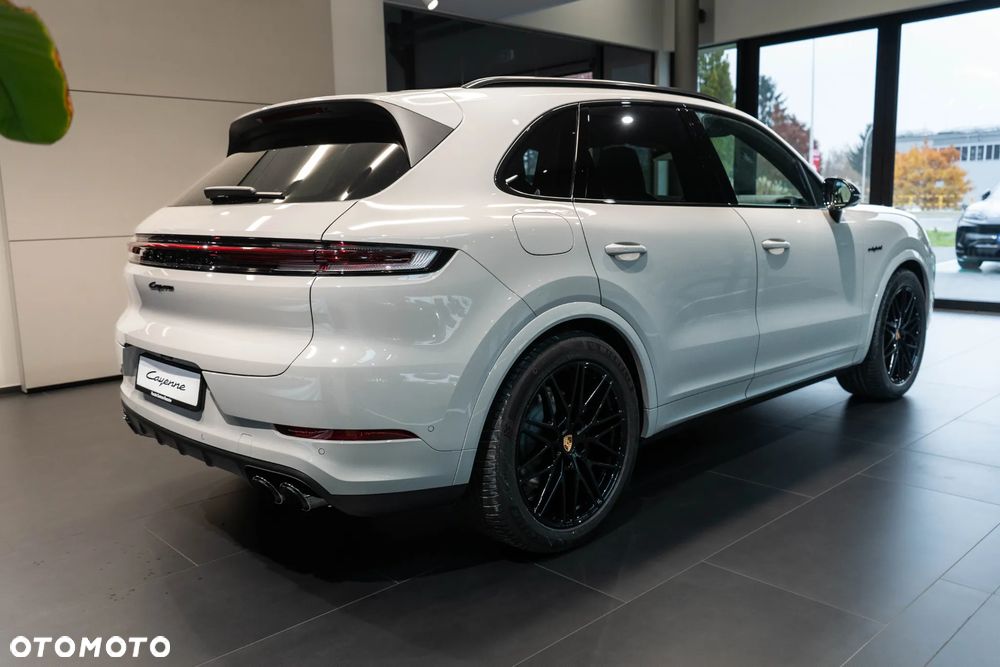 Porsche Cayenne E-Hybrid PHEV Black Edition - 5
