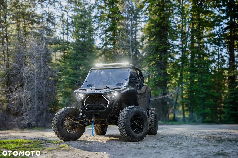 Polaris RZR - 9