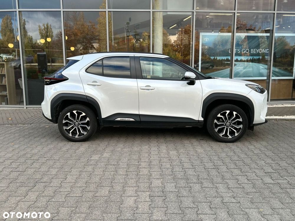 Toyota Yaris Cross Hybrid 1.5 Style AWD - 6