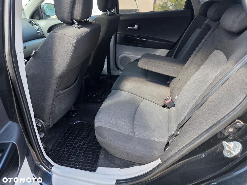 Kia Ceed 2.0 CRDi Spirit - 7