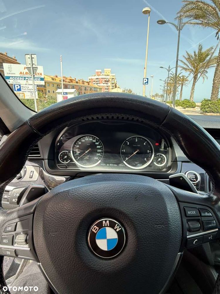 BMW Seria 5 525d Modern Line - 12