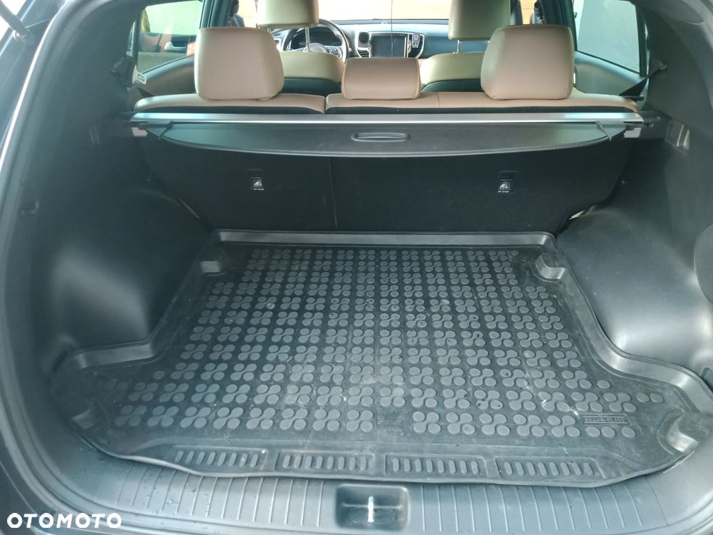 Kia Sportage 1.6 GDI Business Line 2WD - 10