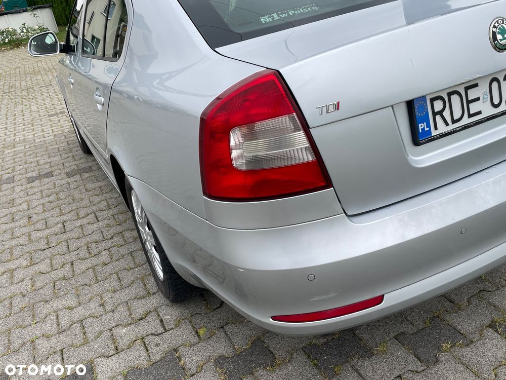 Skoda Octavia 2.0 TDI DPF Ambition - 16