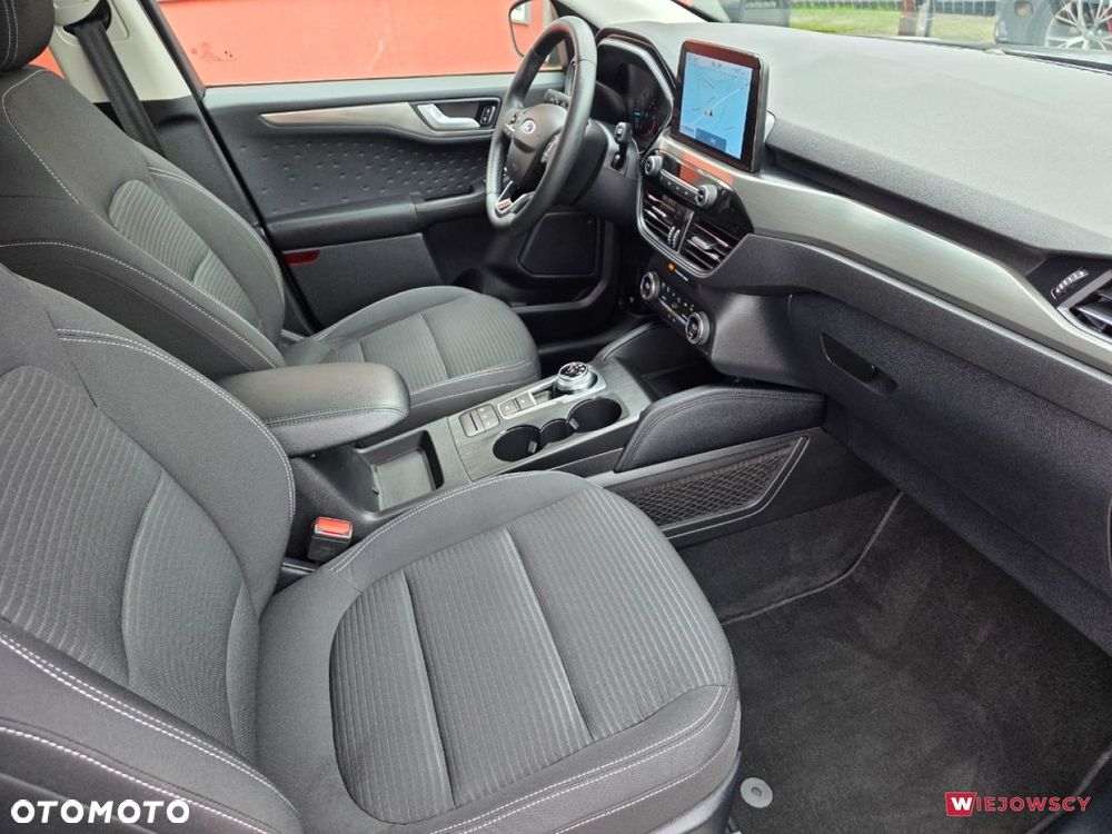 Ford Kuga - 18