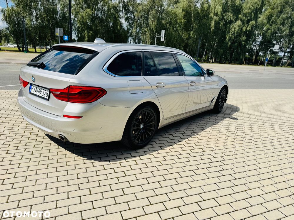 BMW Seria 5 518d - 6