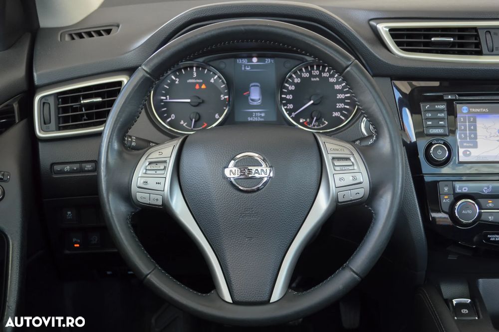 Nissan Qashqai 1.6 DCI DPF Start/Stop tekna - 34