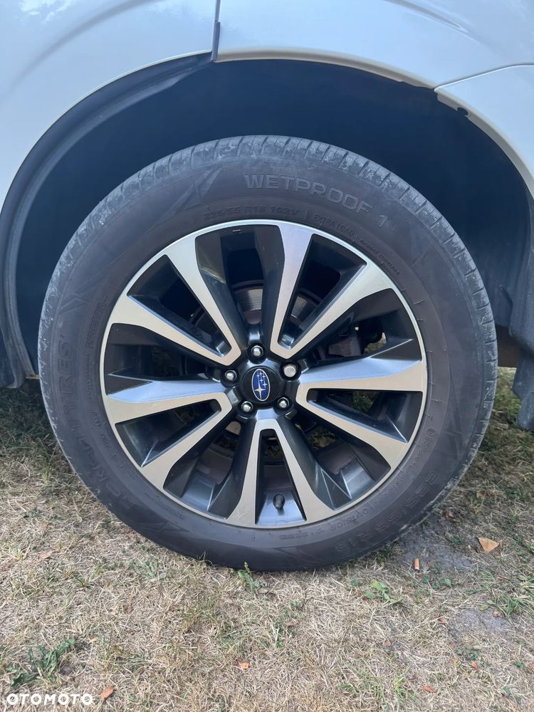 Subaru Forester 2.0 XT Platinum Lineartronic - 19