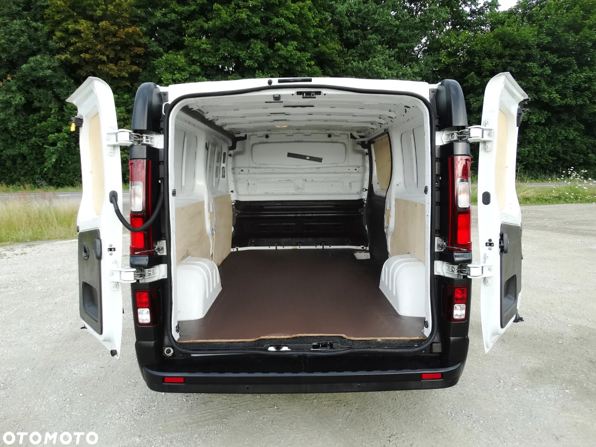 Renault TRAFIC L2H1 LONG 2019 120 PS MOŻLIWY KREDYT LEASING - 4
