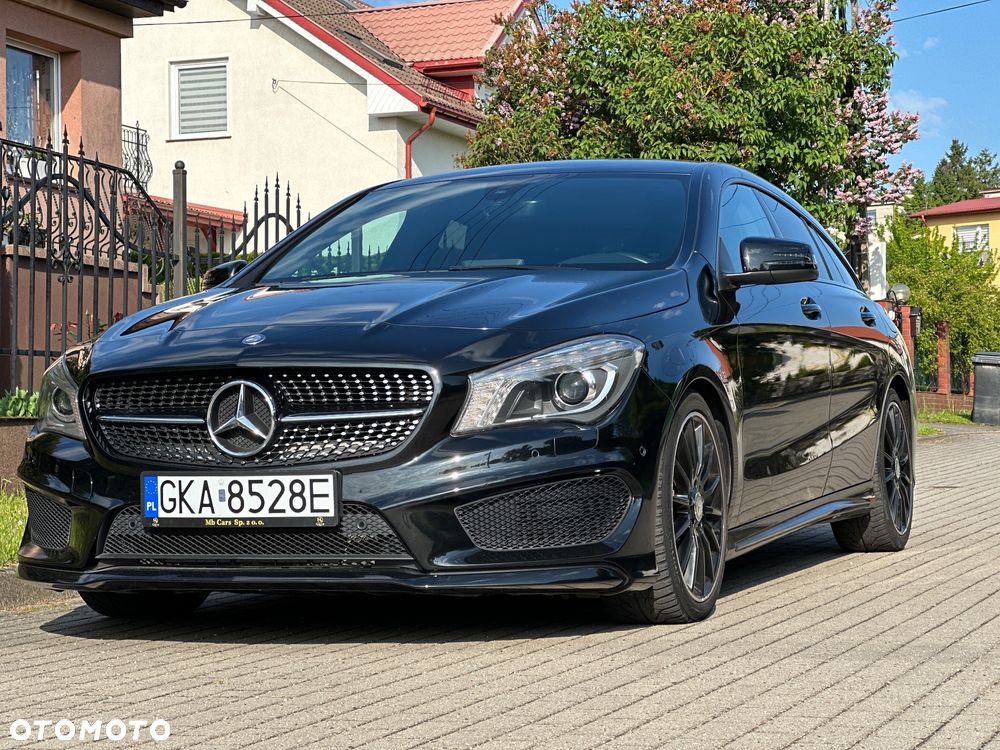 Mercedes-Benz CLA Shooting Brake 180 7G-DCT AMG Line - 2