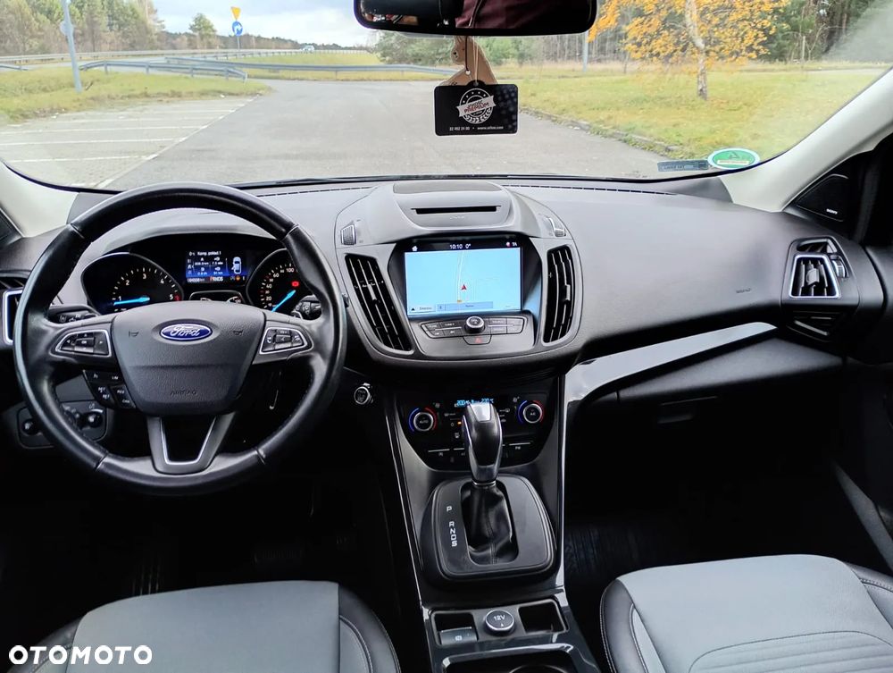 Ford Kuga 2.0 TDCi 4x4 Titanium - 28