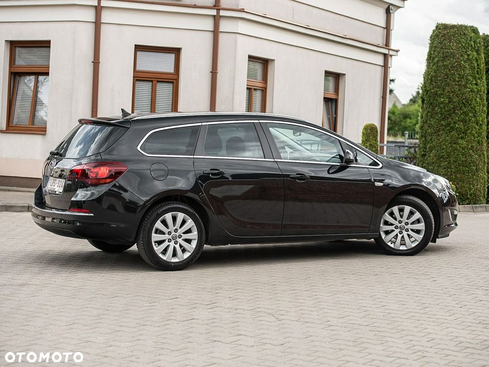 Opel Astra 1.6 CDTI Cosmo - 17