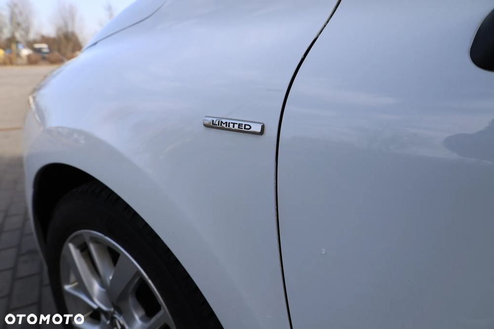 Renault Clio 0.9 Energy TCe Limited 2018 - 13