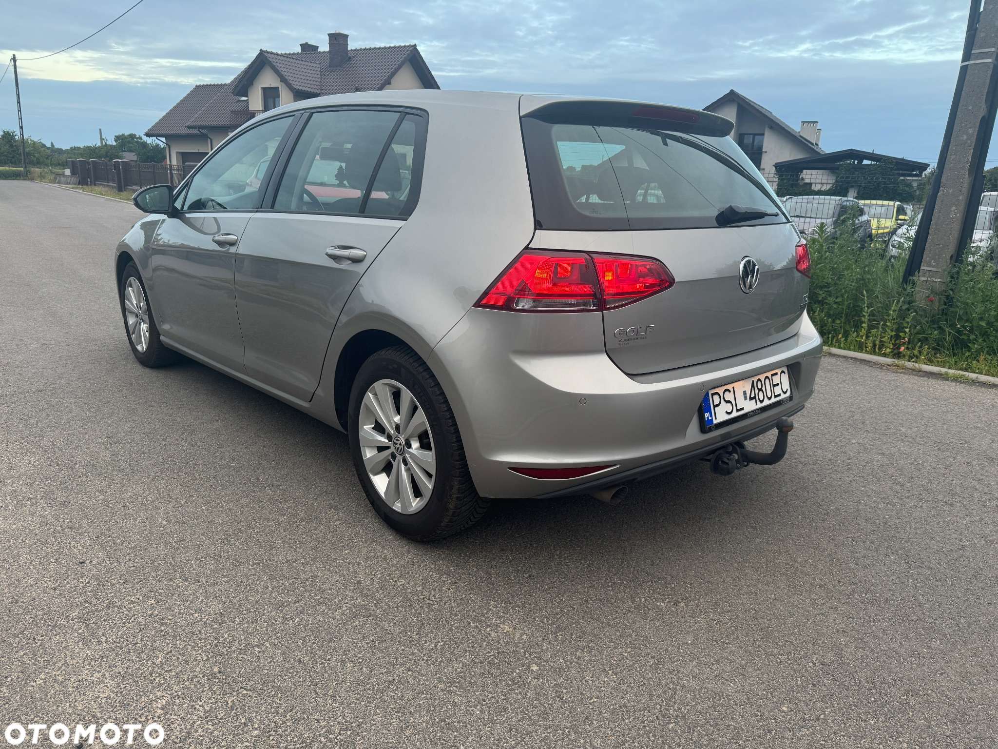 Volkswagen Golf 1.6 TDI BlueMotion Technology Comfortline - 5