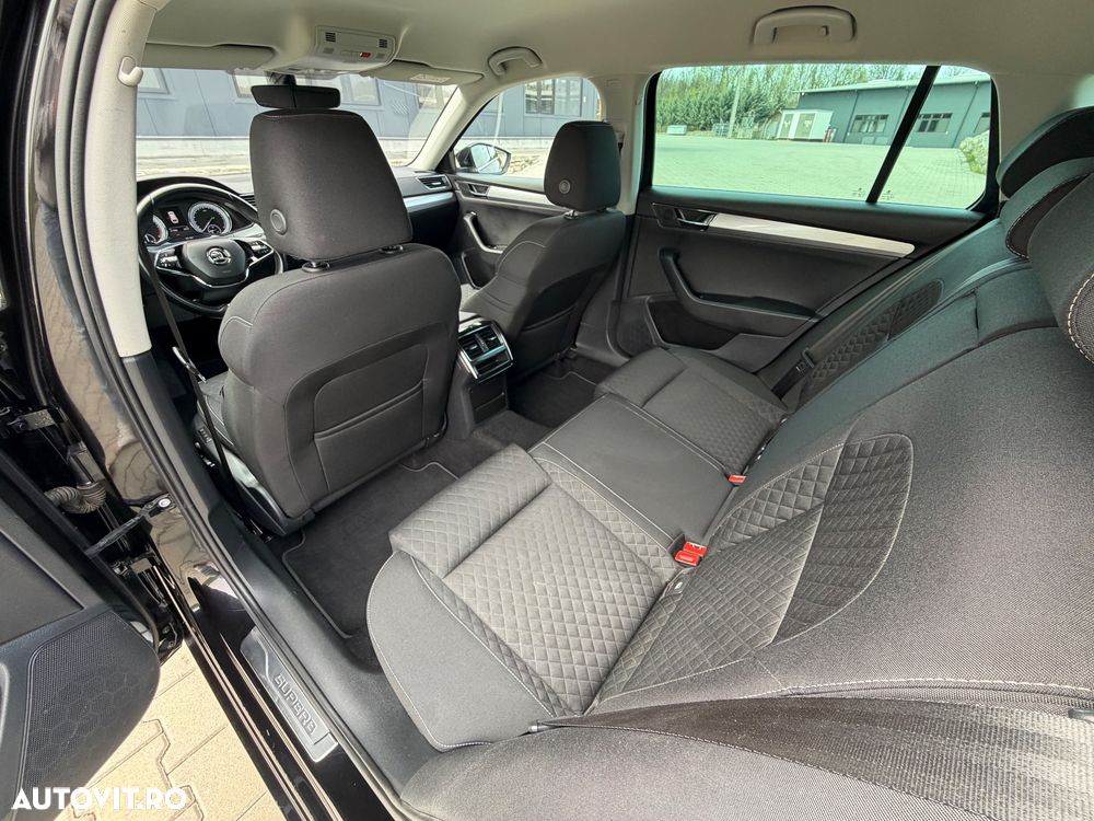 Skoda Superb 2.0 TDI DSG Active - 20