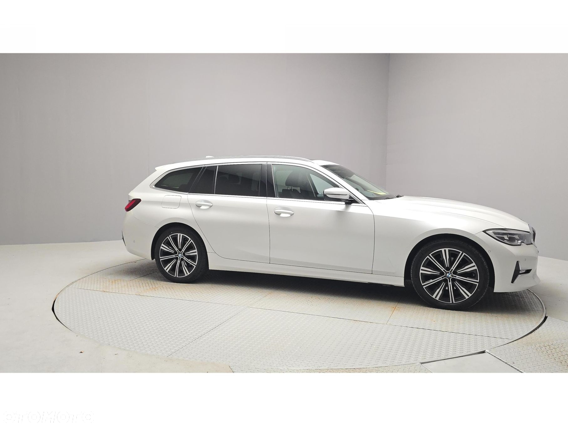 BMW Seria 3 320d xDrive Luxury Line - 6