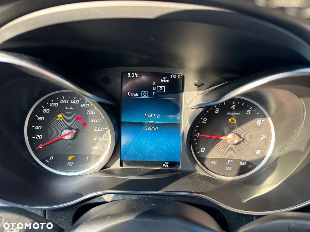 Mercedes-Benz GLC - 13