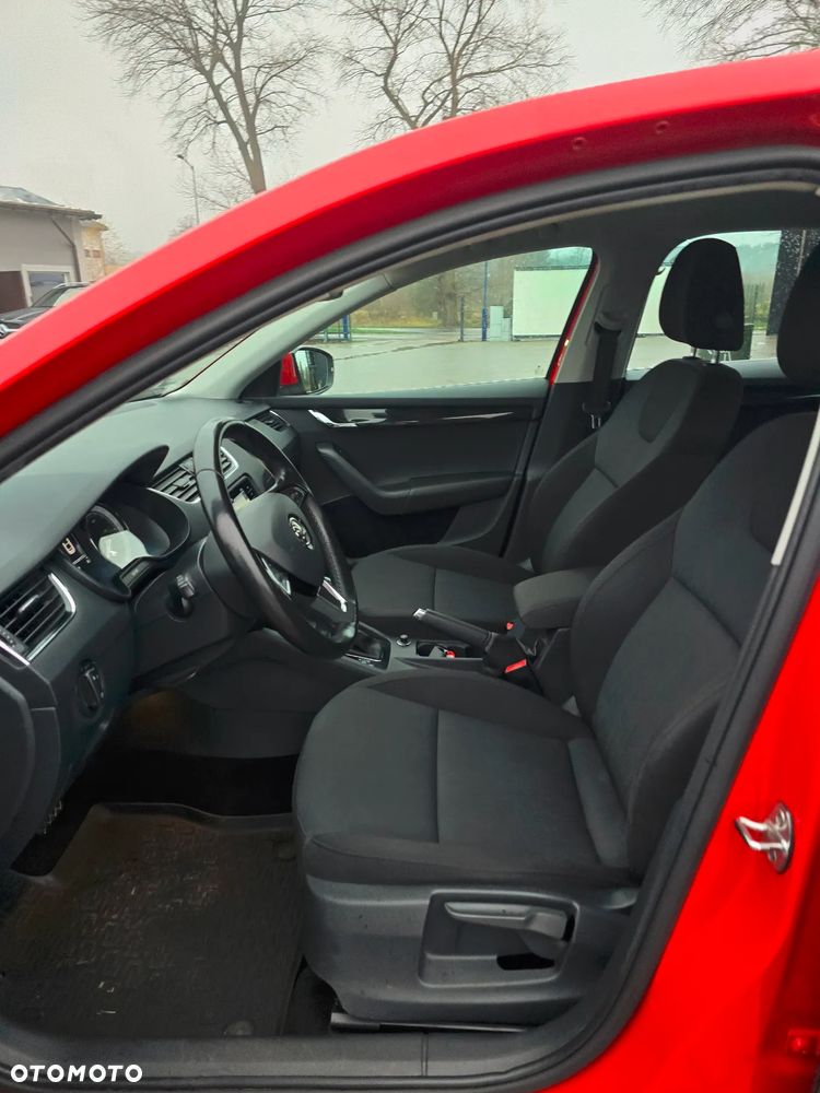 Skoda Octavia 2.0 TDI Style - 12