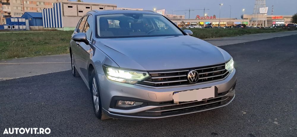 Volkswagen Passat Variant 2.0 TDI DSG (BlueMotion Technology) Comfortline - 1