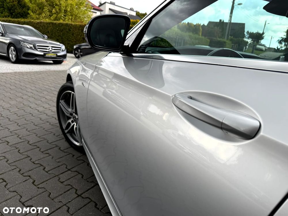 Mercedes-Benz Klasa E 400 d 4Matic 9G-TRONIC AMG Line - 39