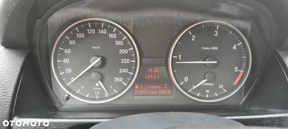 BMW X1 - 15