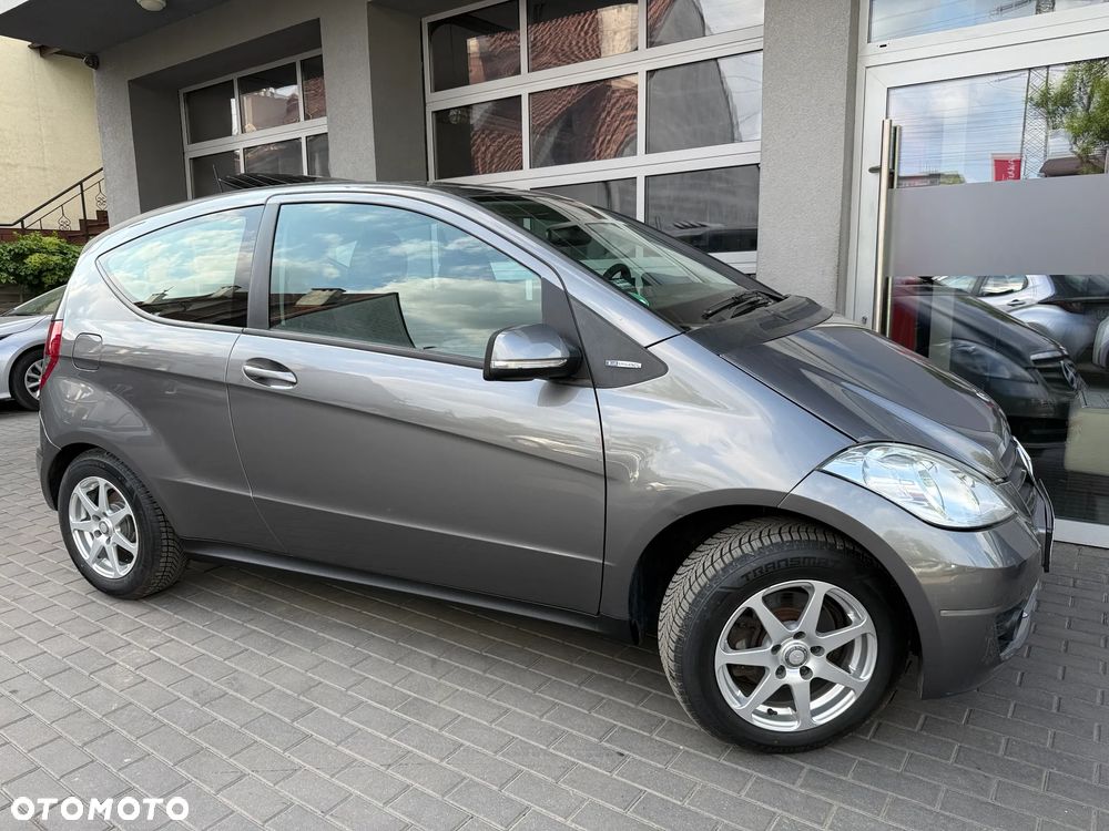Mercedes-Benz Klasa A 160 BlueEFFICIENCY Elegance - 17