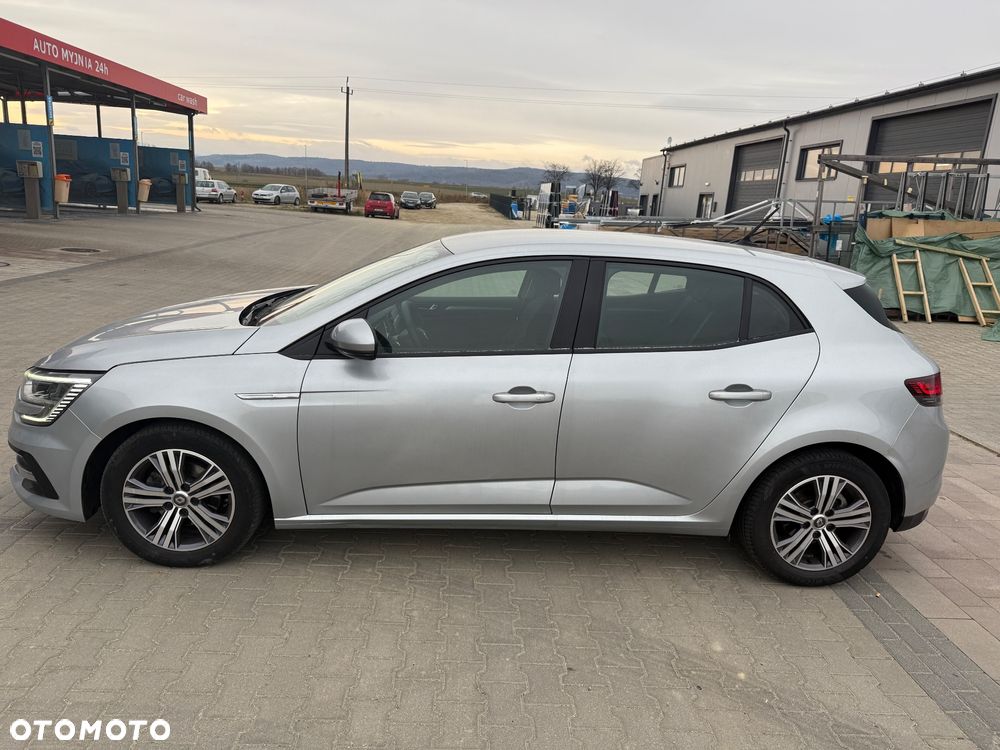 Renault Megane 1.5 Blue dCi Intens - 9