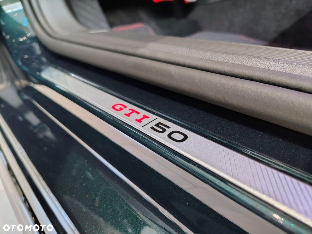 Volkswagen Golf - 20