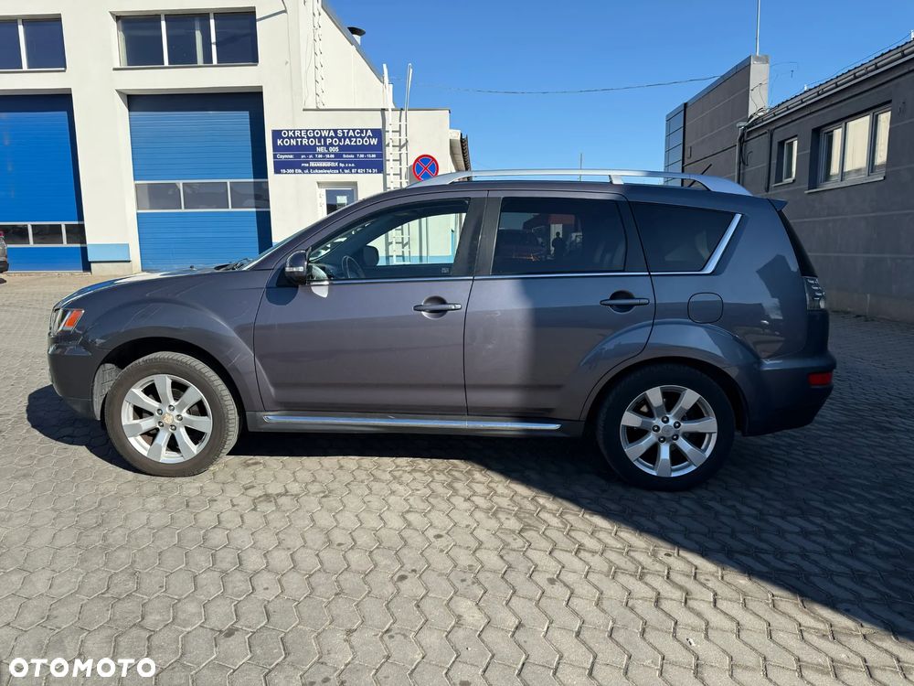 Mitsubishi Outlander 2.0 Intense 2WD - 4