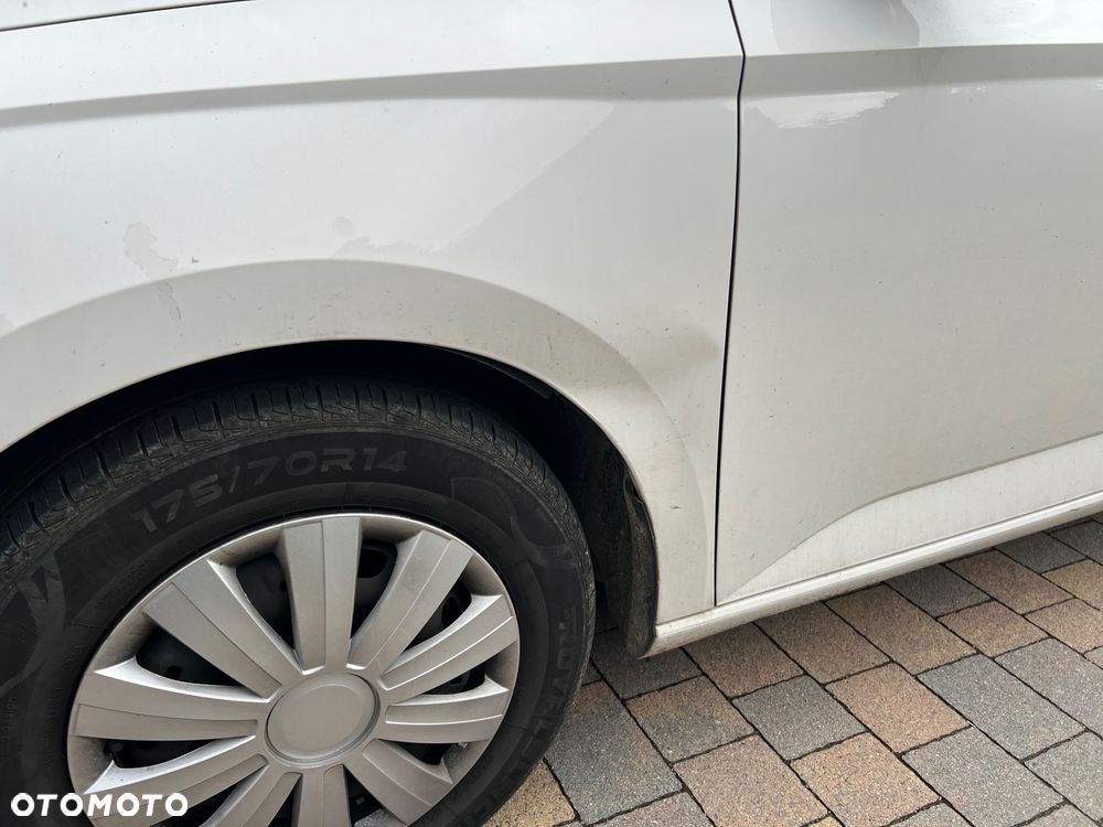Skoda Fabia 1.2 TSI Active - 7