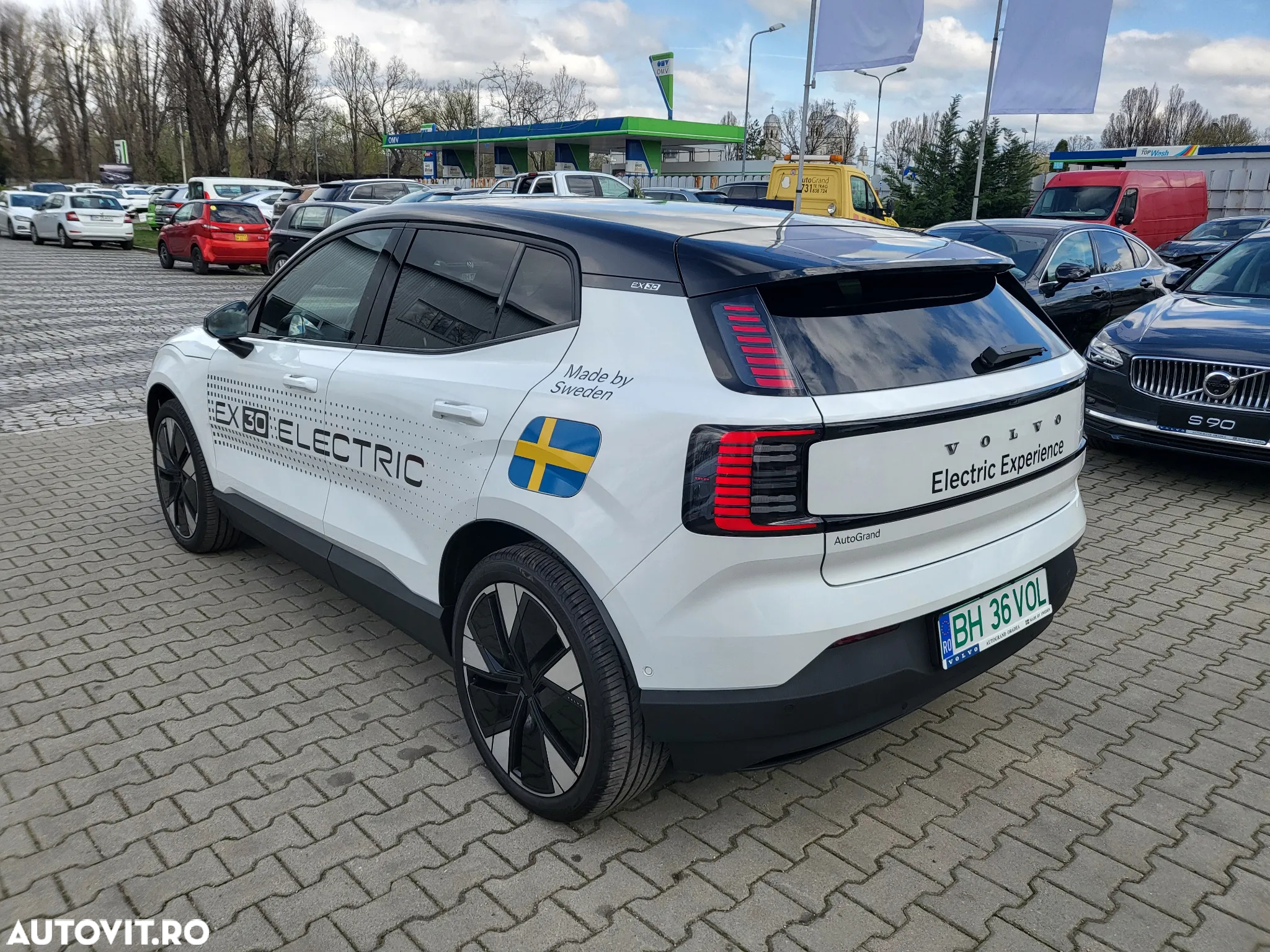Volvo EX30 Twin Motor Performance Ultra - 9