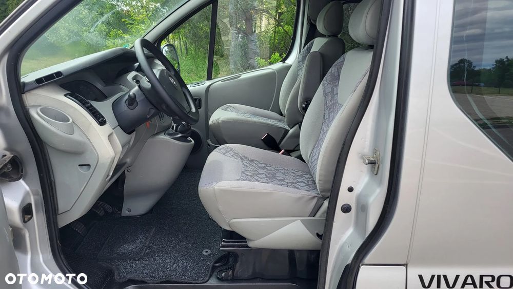 Opel Vivaro - 7