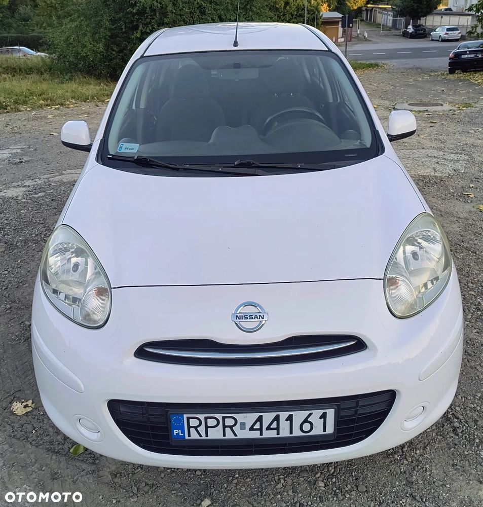 Nissan Micra 2012 photo 2