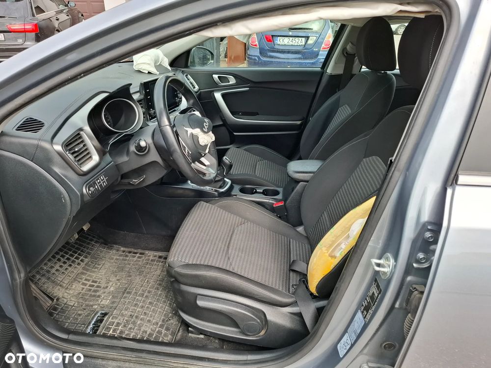 Kia Ceed - 19