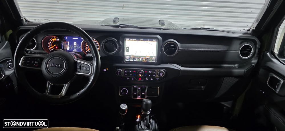 Jeep Gladiator 3.0V6 MultiJet AWD Auto Overland - 12