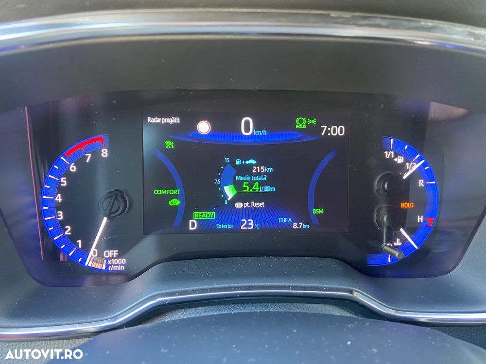 Toyota Corolla 2.0 HSD Exclusive - 23