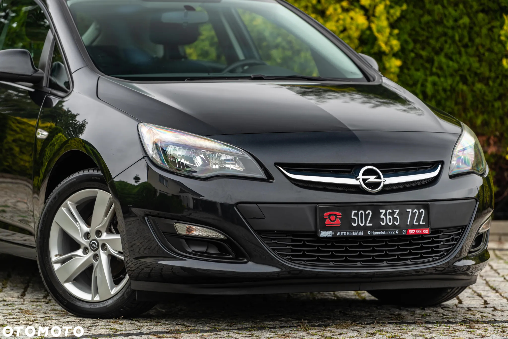 Opel Astra IV GTC 1.4 Active - 9