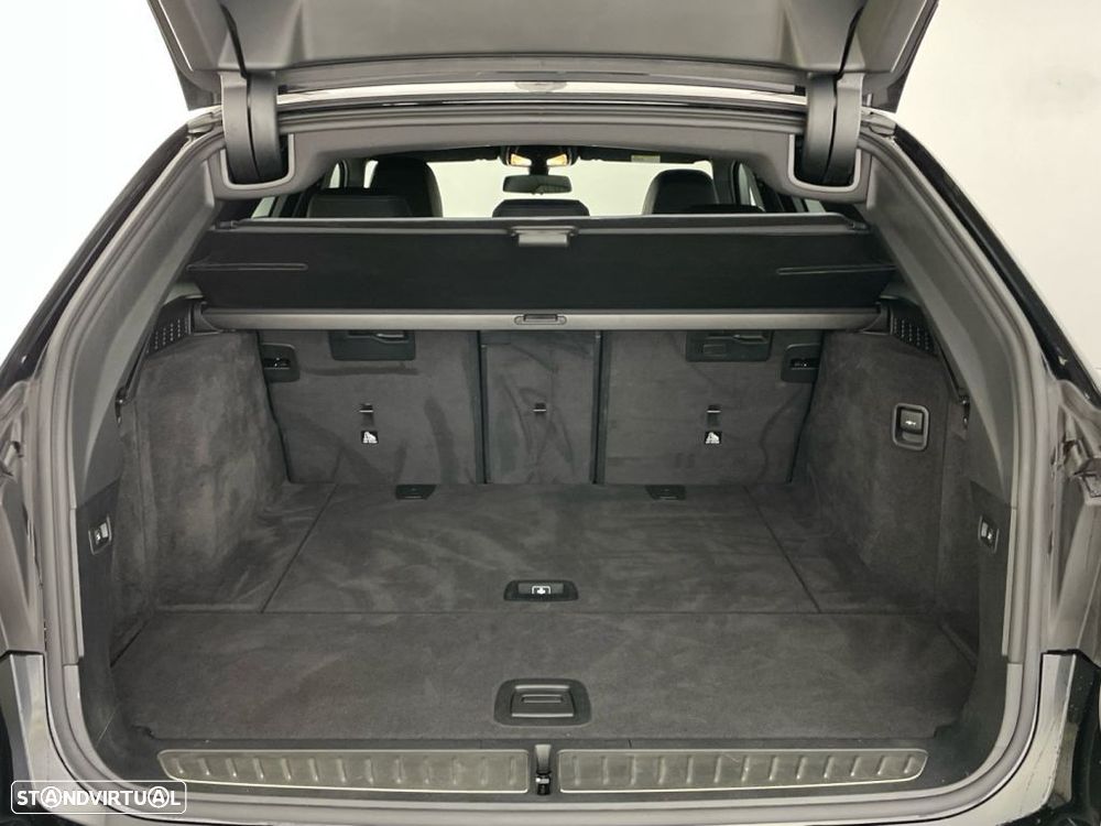 BMW 520 d Pack Desportivo M Auto - 13