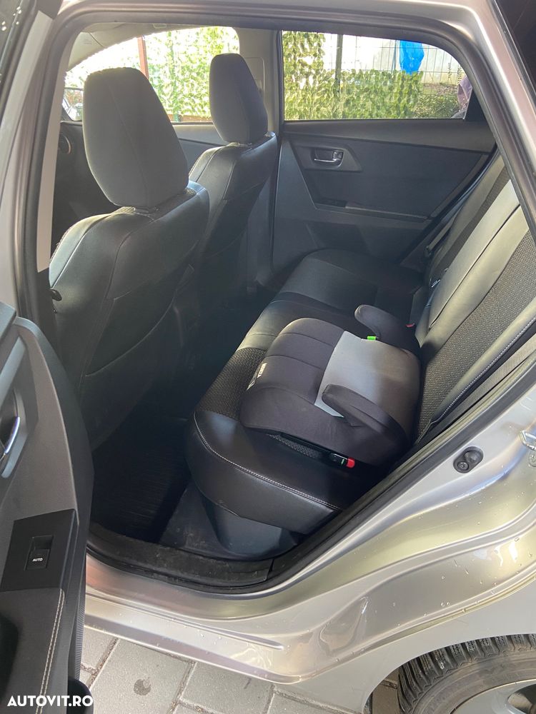 Toyota Auris - 8