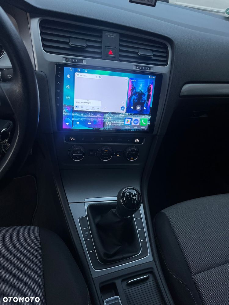 Volkswagen Golf 1.6 TDI DPF BlueMotion - 21