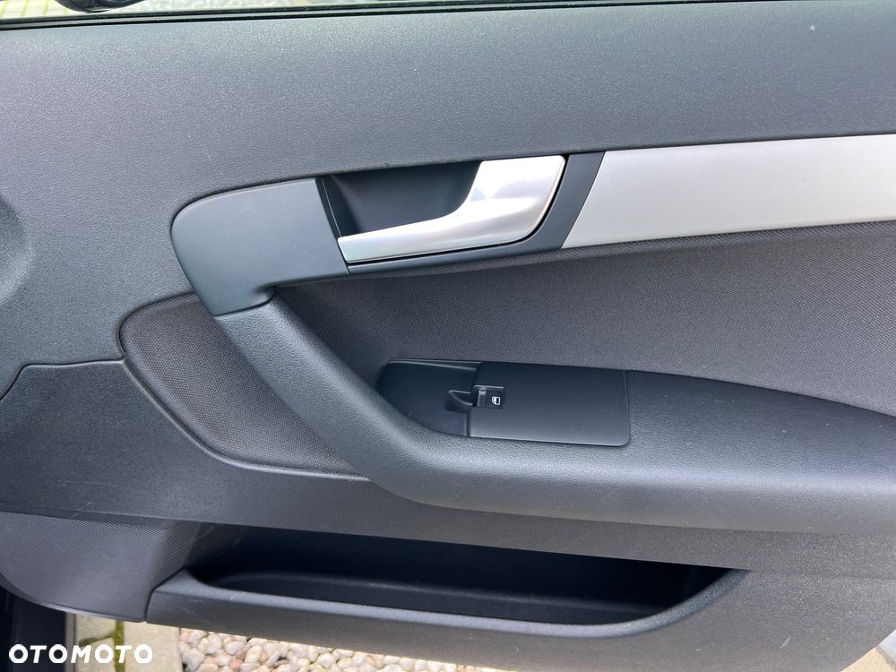 Audi A3 Sportback 1.4 TFSI Attraction - 15