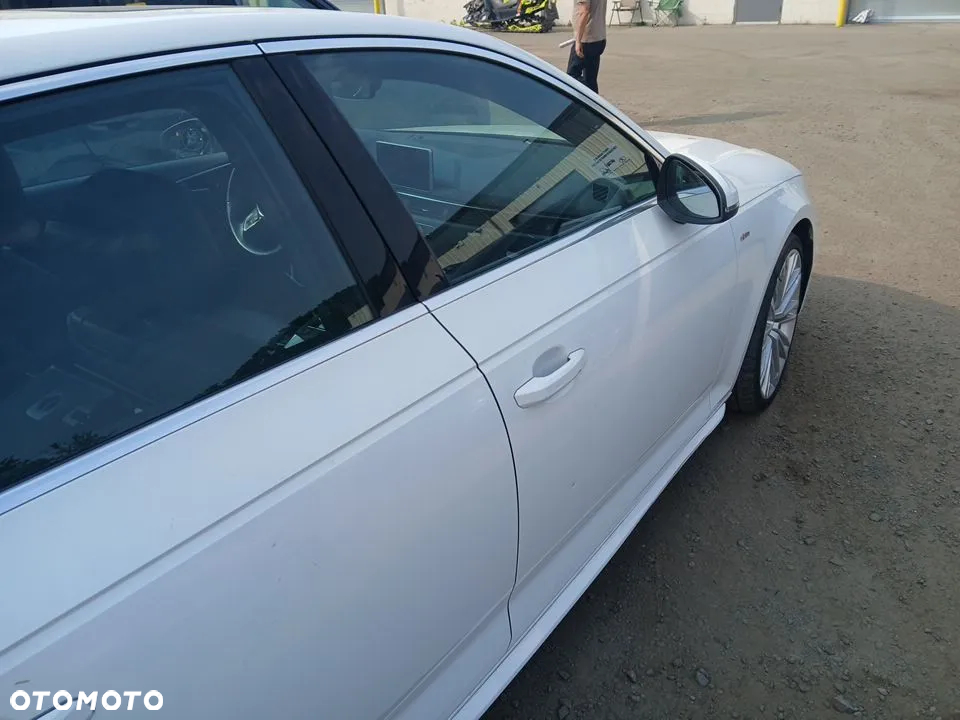Audi A4 - 5