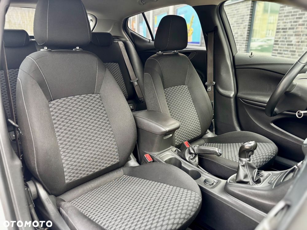 Opel Astra 1.4 T Enjoy - 17