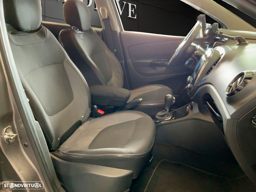 Renault Captur 1.2 TCe Exclusive EDC - 9