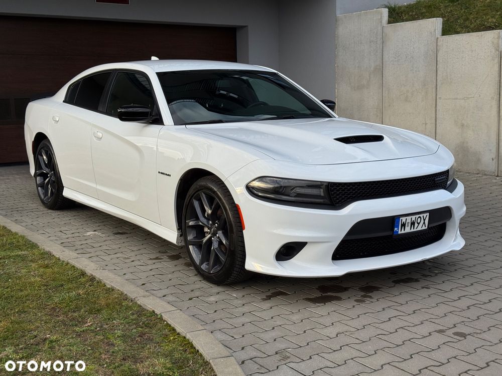 Dodge Charger 5.7 R/T - 1