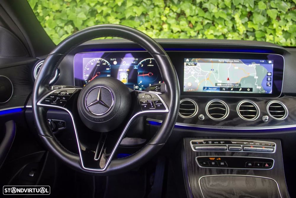 Mercedes-Benz E 220 d AMG Line - 16