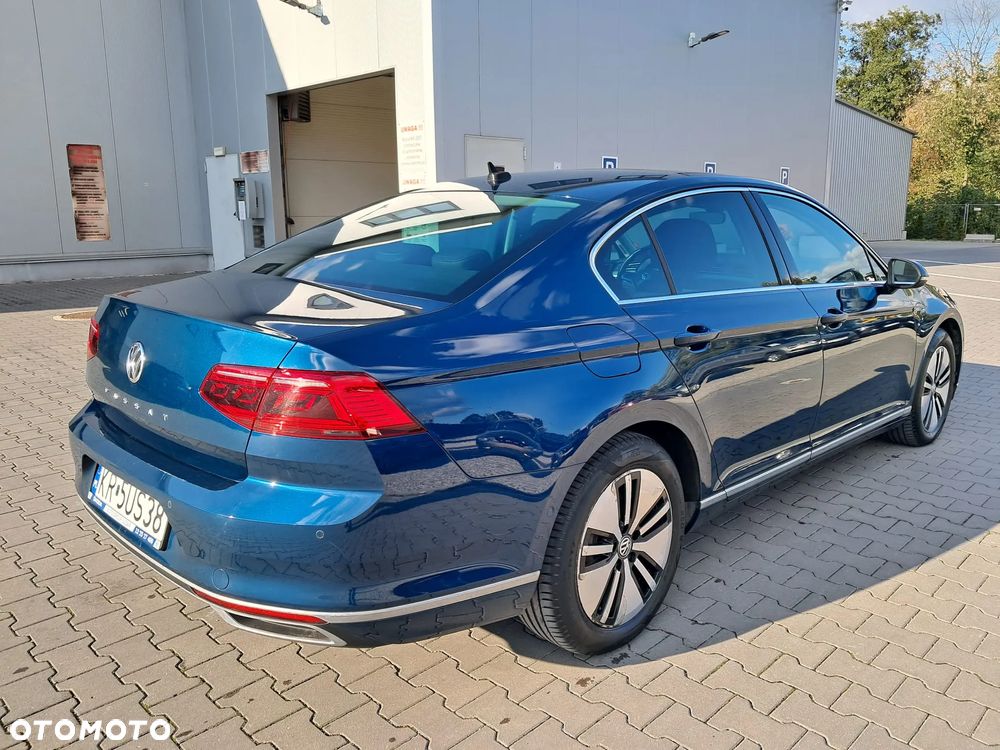 Volkswagen Passat 1.4 TSI Plug-In-Hybrid GTE - 4