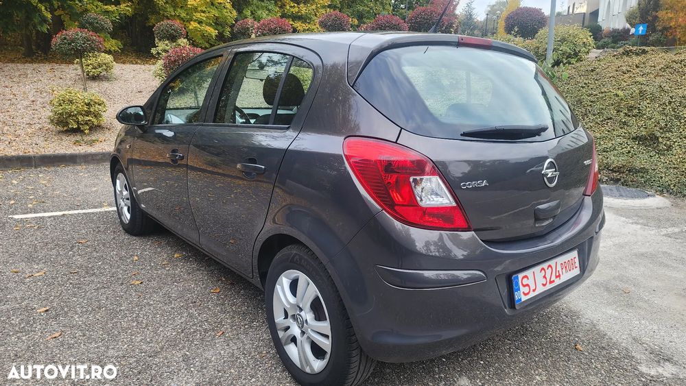 Opel Corsa 1.3 CDTI Enjoy - 4